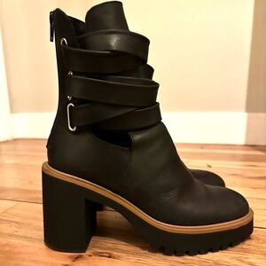 Free People Jesse Cutout Boot - New without box - Black Leather - Size 38